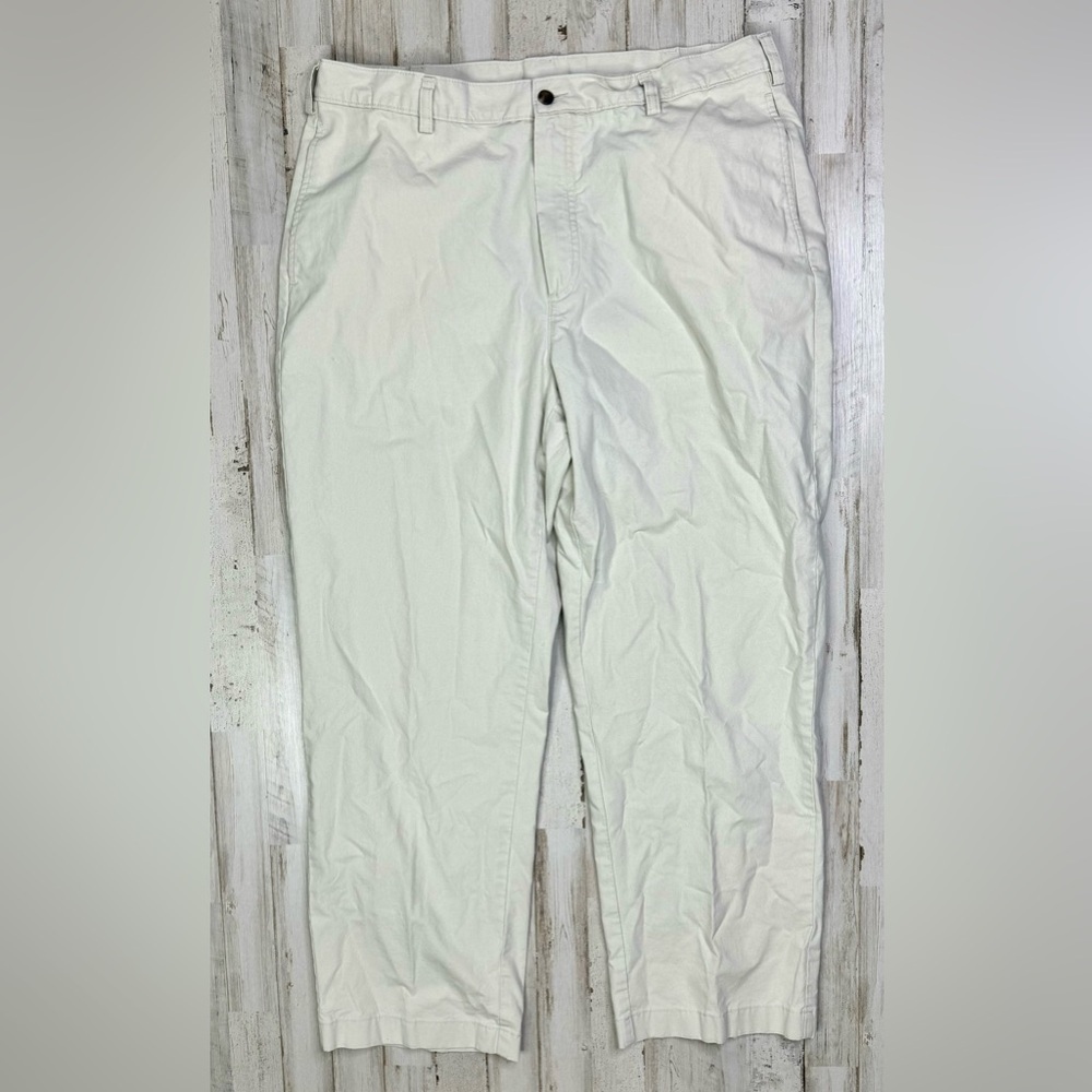 LL Bean Standard Fit Chino Pants Men's 36x30 Khaki Cream Cotton Blend - Picture 2 of 10
